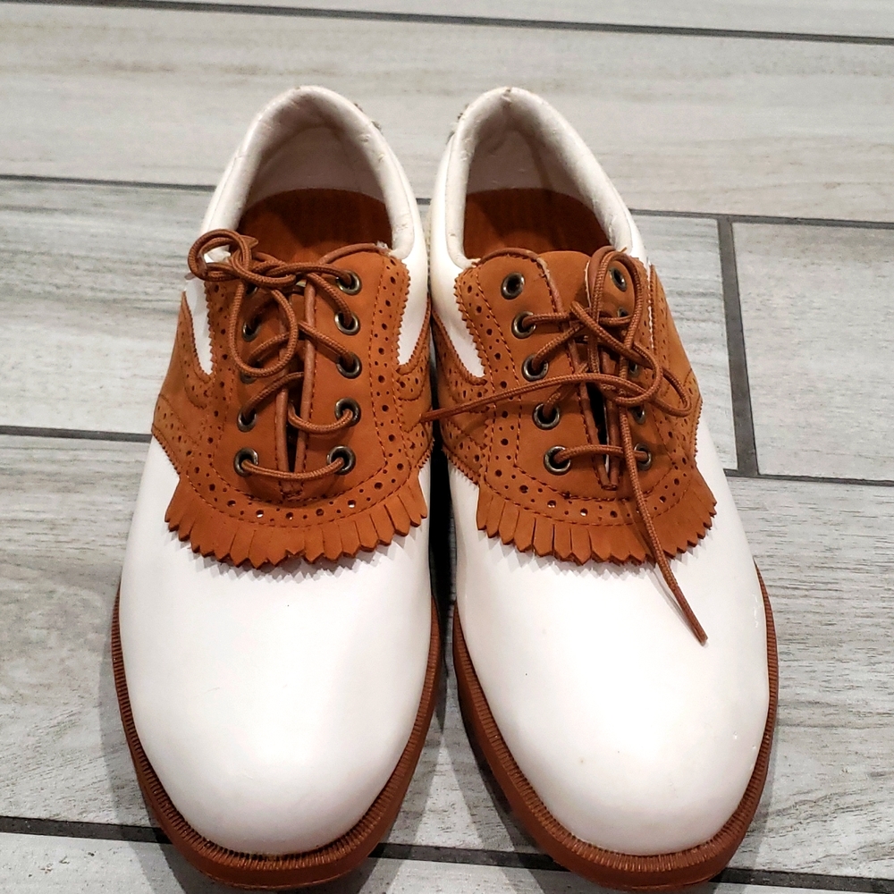 Ethnic golf shoes.